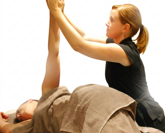 Pichauli (massage ayurvédique)…CORPS